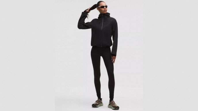 55% off lululemon Fast and Free Thermal Tight 28" - Now $49 (Reg. $108)