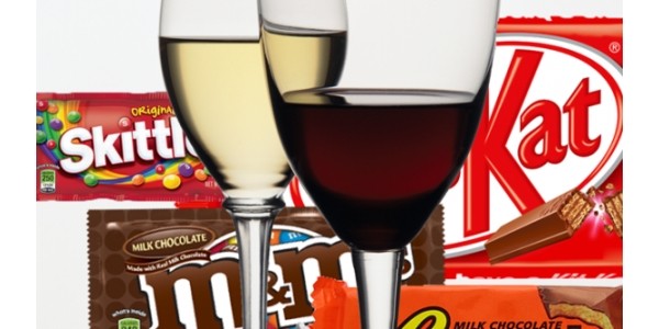 The Best Guide For Pairing Leftover Halloween Candy With Wine!