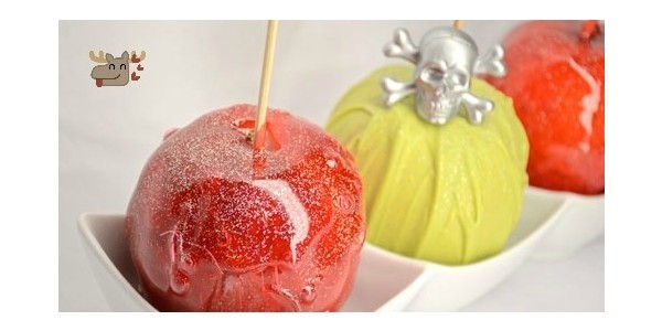 Halloween Candy Apples!