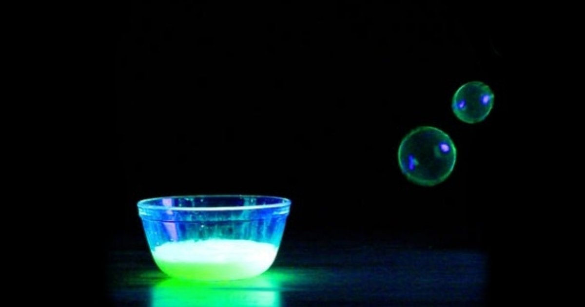 Glow In The Dark Bubbles!