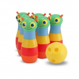 Don't Let Summer Bug You! Bowling Set, $20!