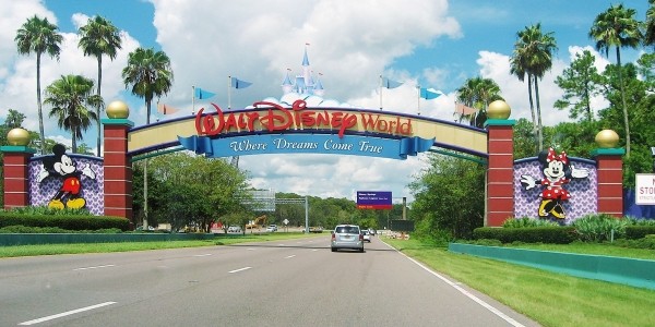Planning a Walt Disney Vacation? 10 Things First-Timers Need to Know