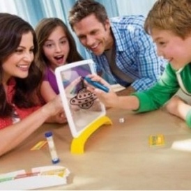 Family Game Night Pictionary Frame Game $9