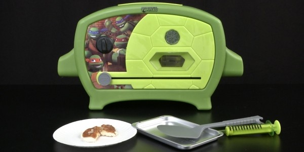 Teenage Mutant Ninja Turtles Pizza Oven Now $25 @ Toys R Us
