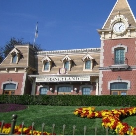 25% off Admission Disney Theme Parks!