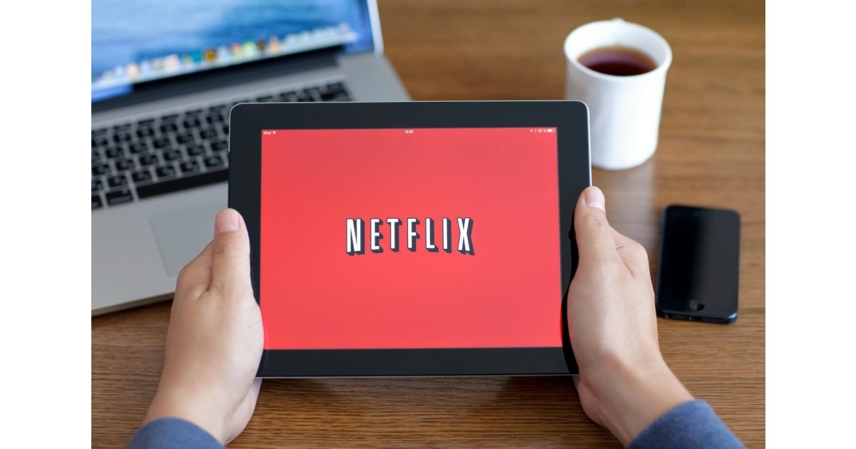 download movies to watch offline free windows 10