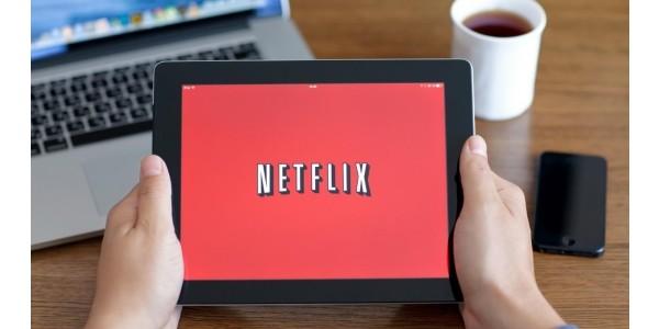 Download Shows & Movies To Watch Offline @ Netflix