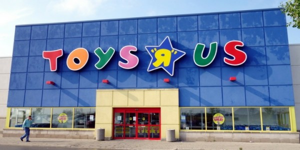Toys R Us Files for Bankruptcy Protection