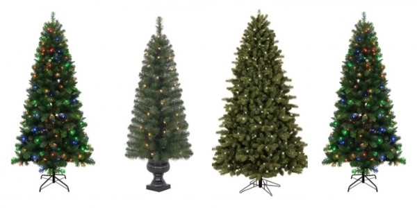 Clearance Christmas Trees From $49.49 @ Lowe's Canada