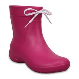 25% off Fall Favourites @ Crocs