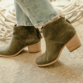 Extra 30% off TOMS Boots