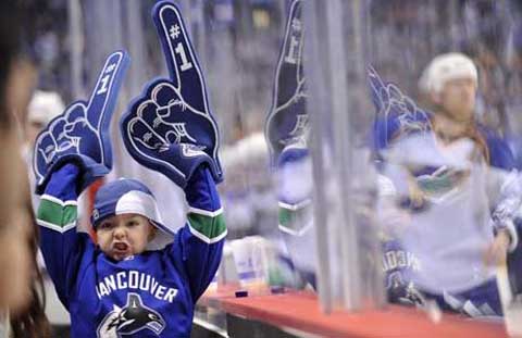 Free Canuck Fan Pack