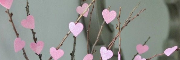 Valentine's Decorations - DIY heart tree