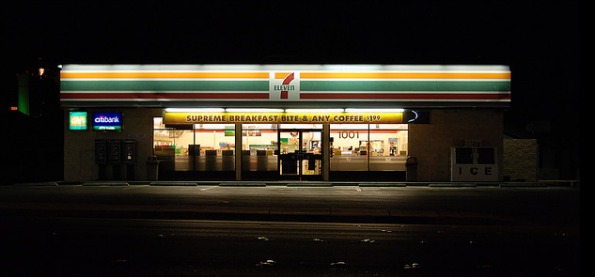 711