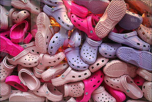 crocs