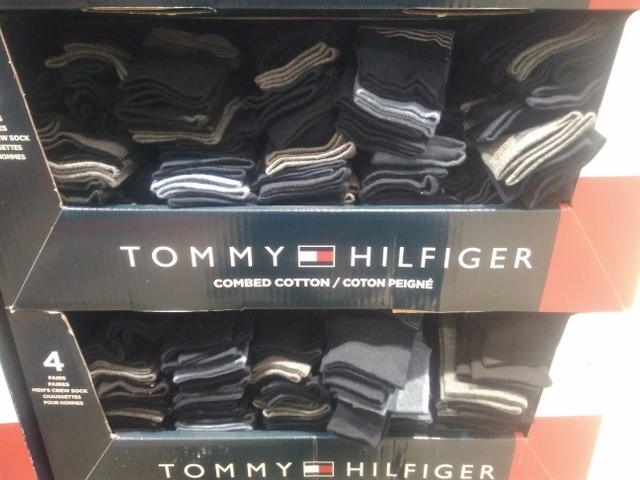 نادر ما يزال دالسيت tommy hilfiger men 